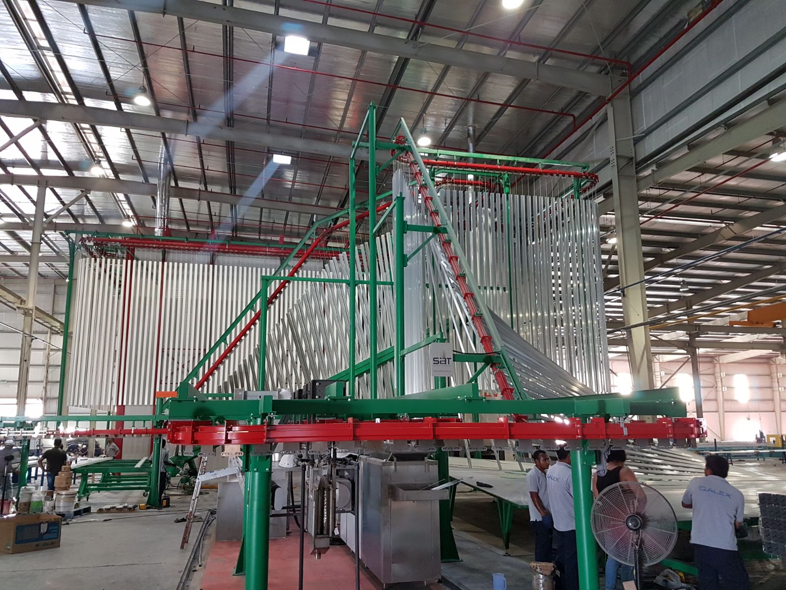 خط رنگ پودری عمودی